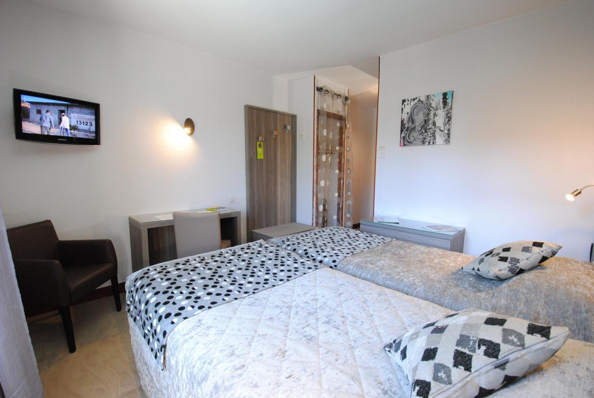Logis Hostellerie Du Perigord Vert Brantôme Eksteriør billede