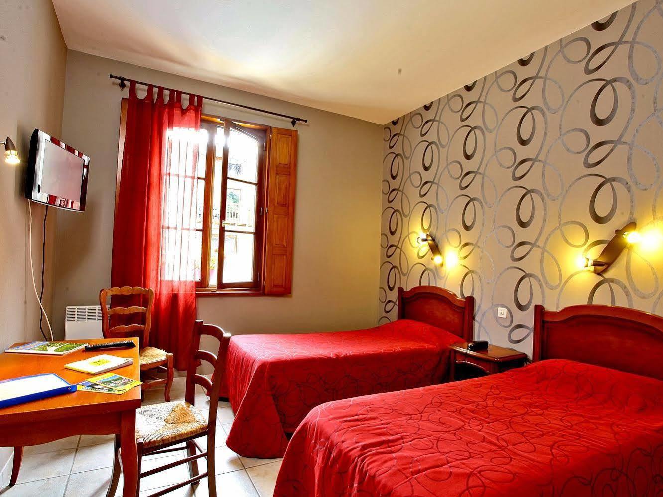 Logis Hostellerie Du Perigord Vert Brantôme Eksteriør billede